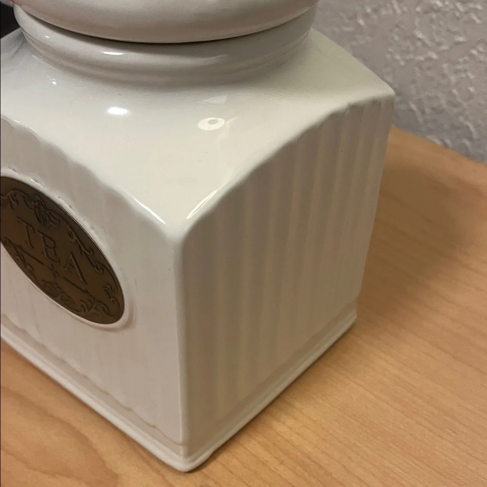 THL white ceramic french Elegant White off  Tea Canister